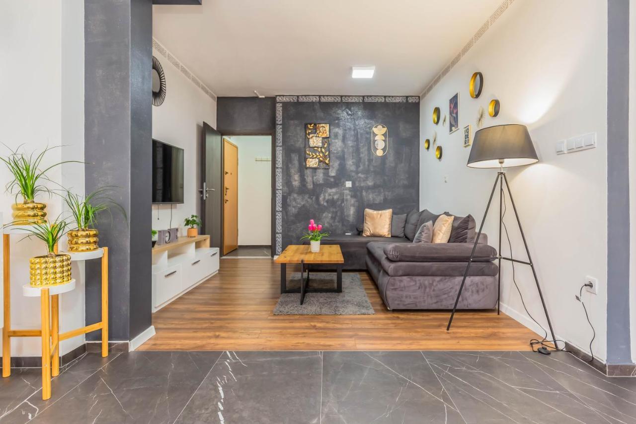 Appartement Downtown Deluxe à Omiš Extérieur photo